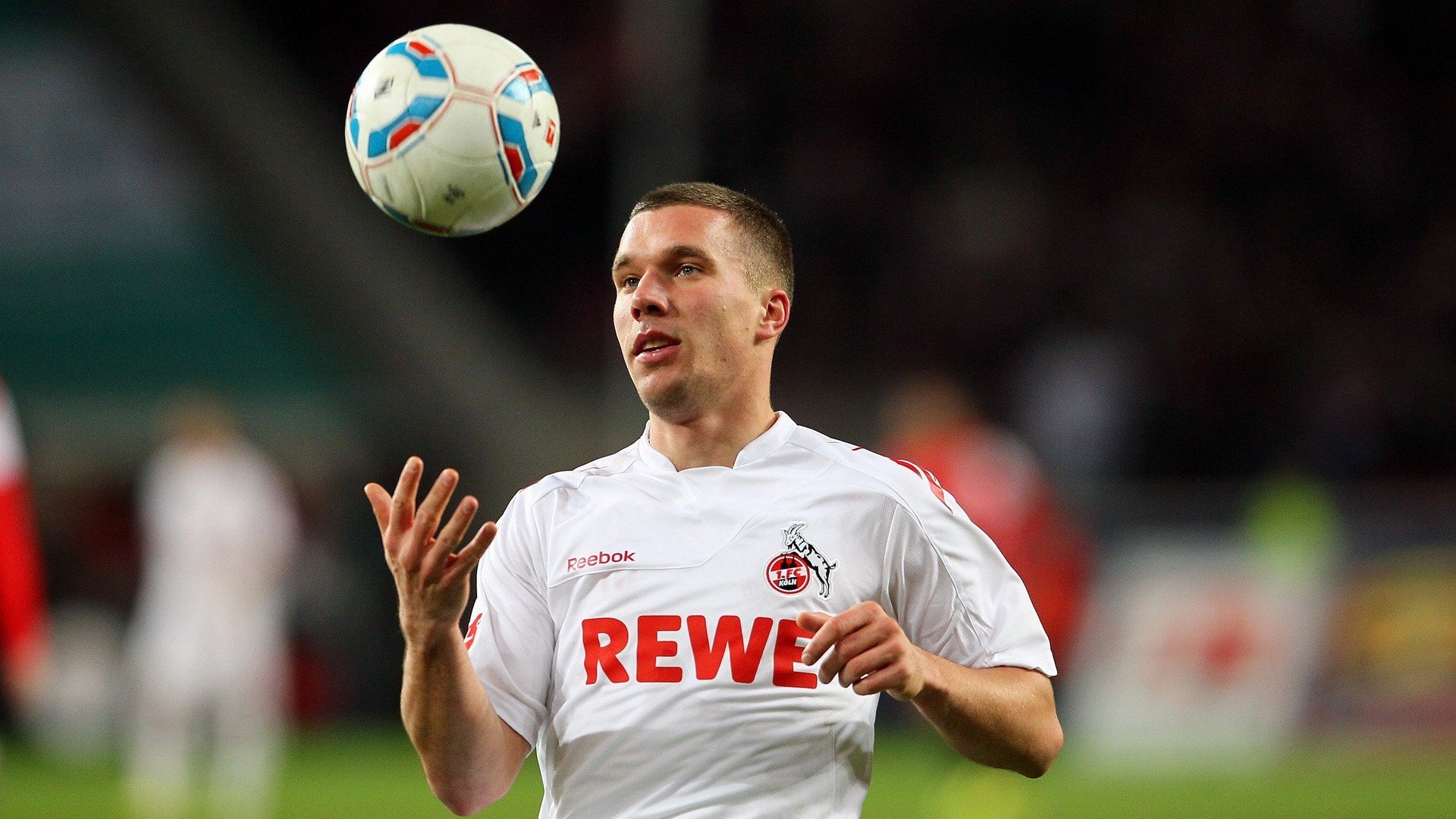 综合体育系春季球类联赛开赛 男子篮球首轮爆冷不断